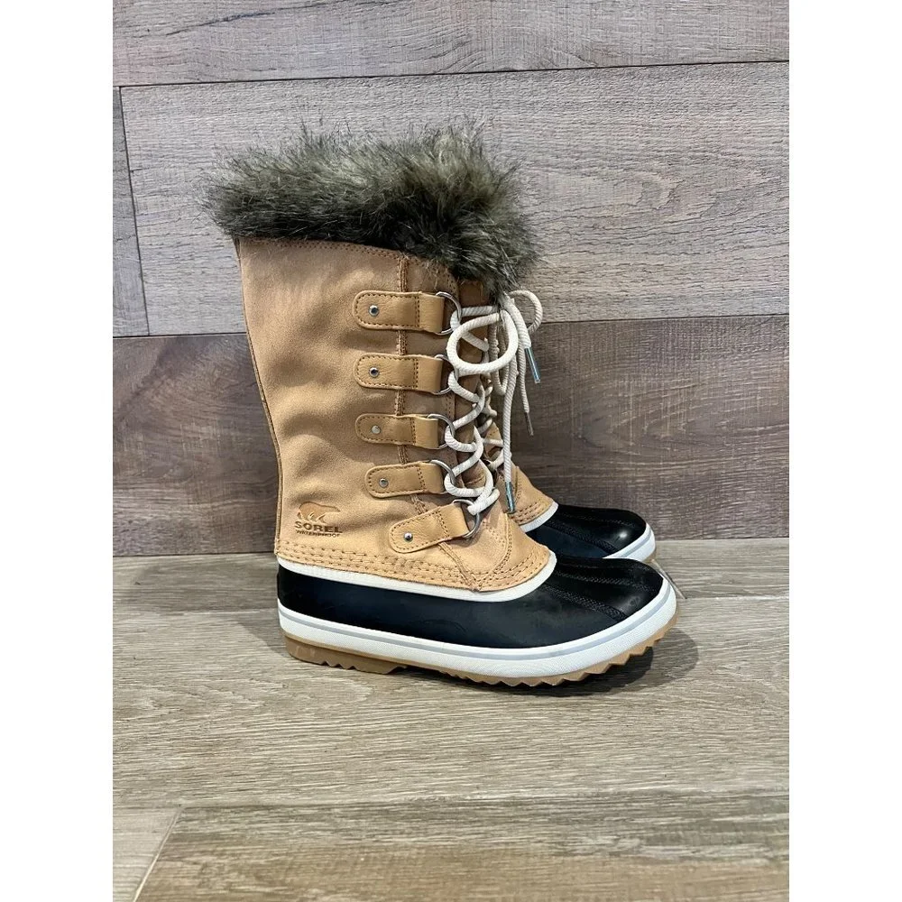 Sorel Joan of Arctic Boots Honest Beige Suede Rubber Winter Snow boots Size 8.5